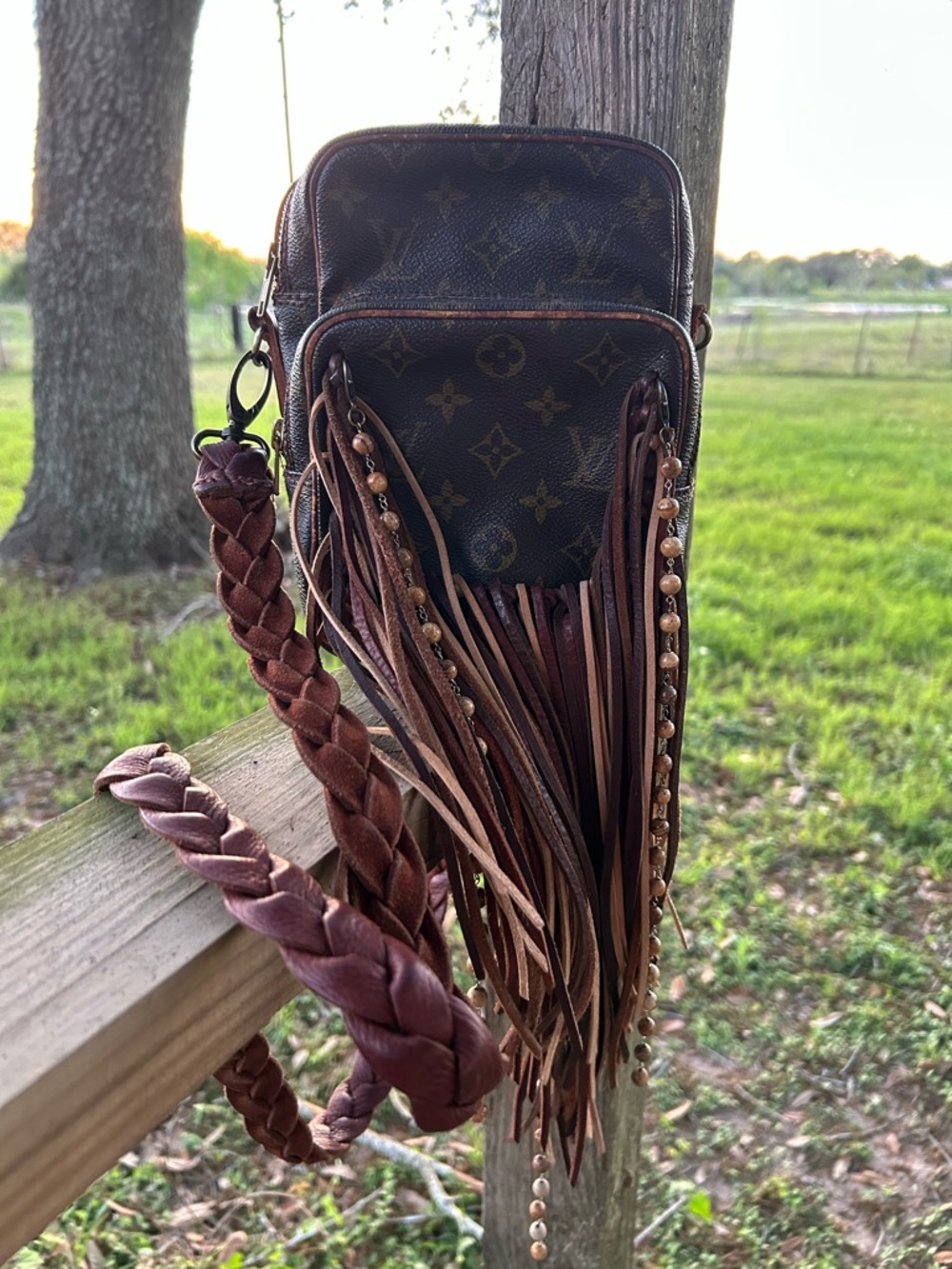 Vintage Boho sidekick